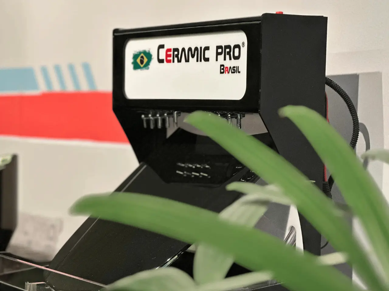 Revestimento cerâmico aplicado na pintura do veículo